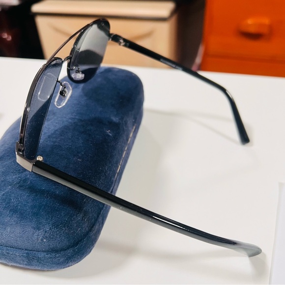 Pug Sunglasses - Picture 5 of 6